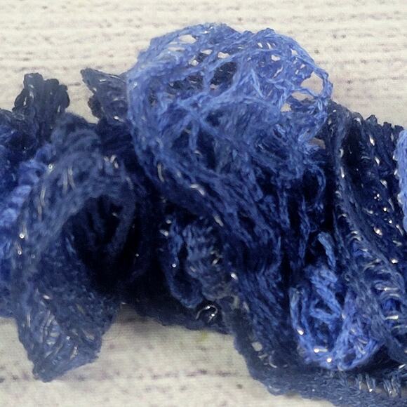 Handmade‎ Two-Tone Blue Crochet Scarf - Picture 5 of 6